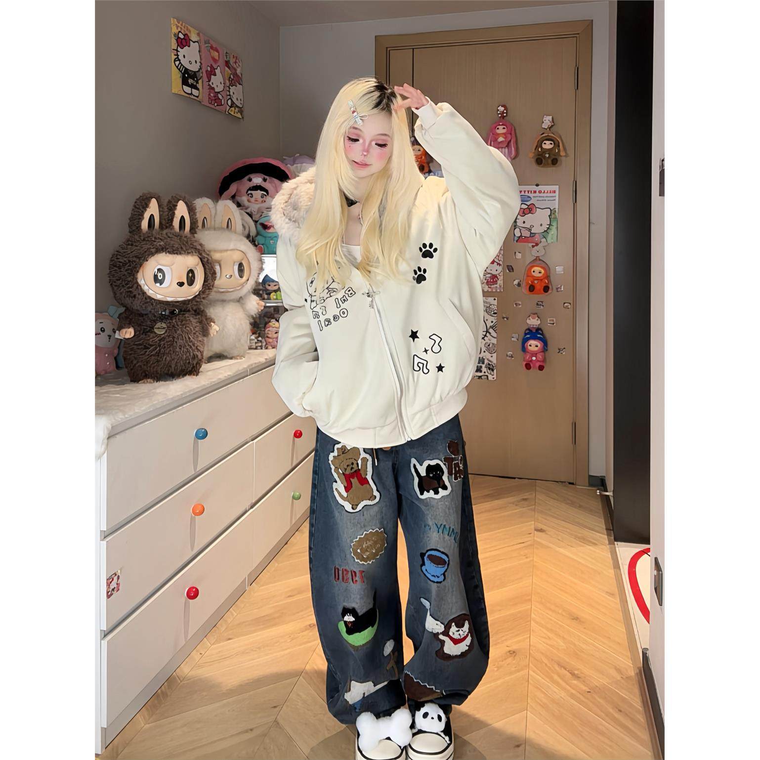 凛可爱 小众设计kt刺绣加厚毛绒外套女秋冬宽松休闲保暖夹棉上衣,淘宝优惠券,粉丝福利购,淘宝优惠卷