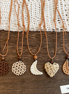 波西米亚民族风爱心月亮编织项链女小众独特个性夏季长款海边配饰