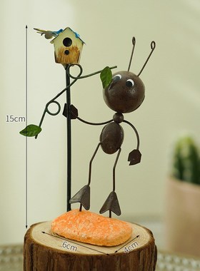 创意北欧蚂蚁客厅摆件家居装饰品房间卧室酒柜电视柜玄关小摆设