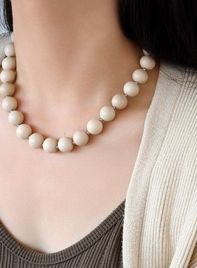 松弛感天然石串珠项链女款米色夸张秋冬毛衣链复古高级感锁骨链女
