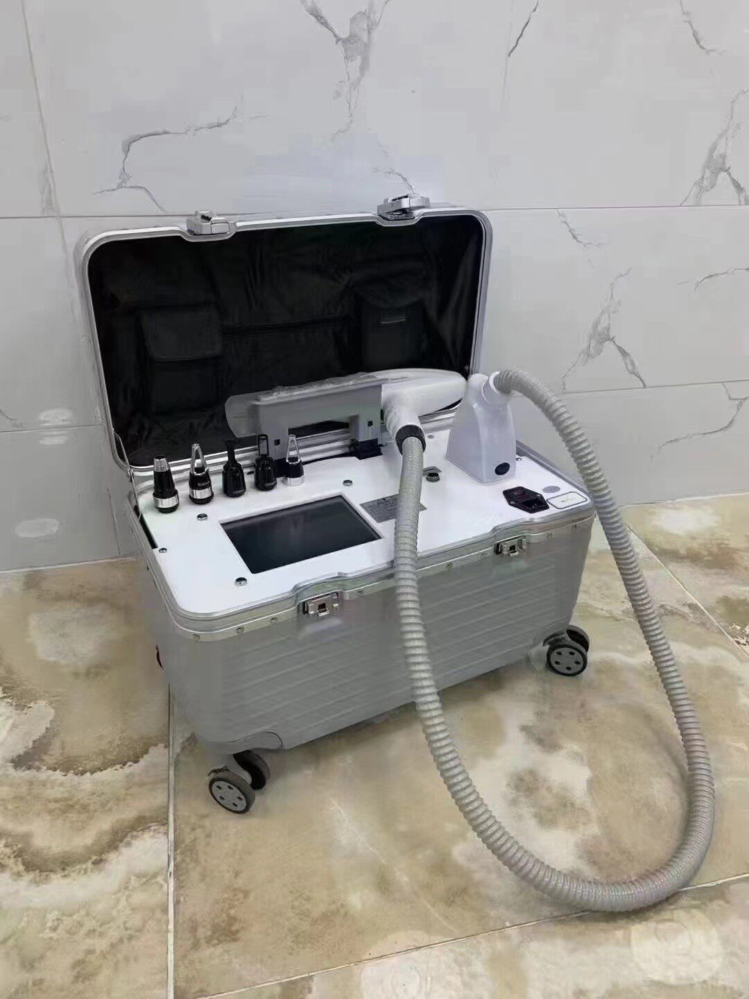 黑科技无创洗眉机皮秒祛斑洗纹身眼线拉杆箱仪器美容院专用,淘宝优惠券,粉丝福利购,淘宝优惠卷