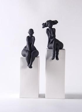 现代北欧风格抽象人物摆件女人陶瓷雕塑工艺品样板间客厅装饰摆设