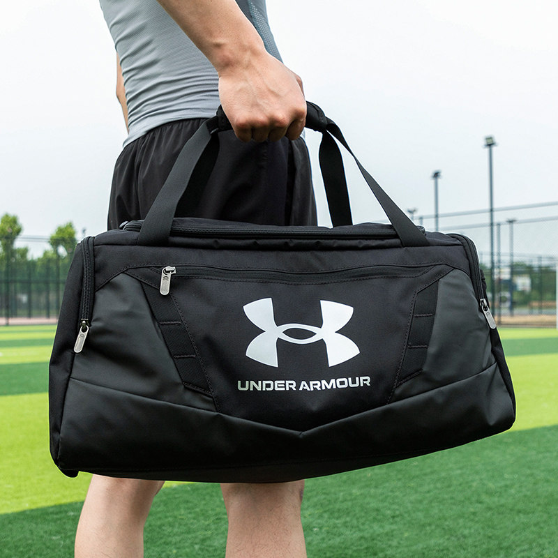 Under Armor Fitness Bag Men's and Women's Luggage Bag Basketball Training Sports Travel Storage Bag Crossbody Bag Handbag