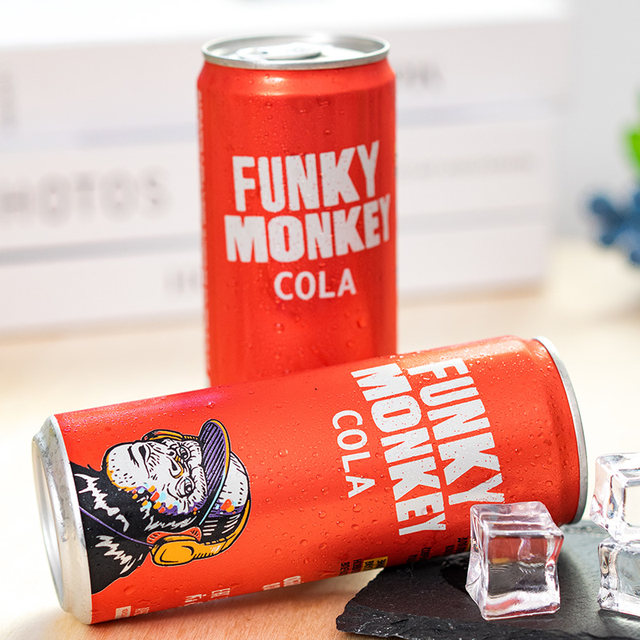 Russian imported cola-type carbonated drink Lai Qing Lemon original sweet soda summer canned drink full box of 12 cans