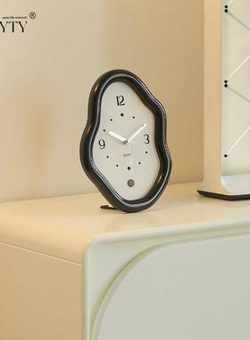 法式复古侘寂现代客厅简约创意时钟装饰品玄关黑白电视柜桌面摆件