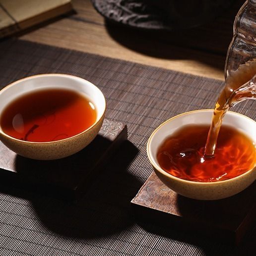 2007年原料压制 云南勐海老普洱茶古树熟茶叶老茶勐海七子饼357g_美艳美艳美艳美艳_床上用品