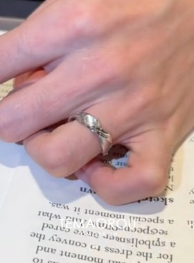 莫比乌斯戒指轻奢时尚设计极简风