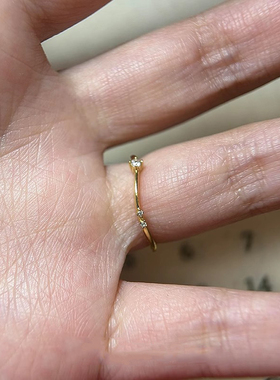 简约通勤闪钻细素圈波浪戒指小众