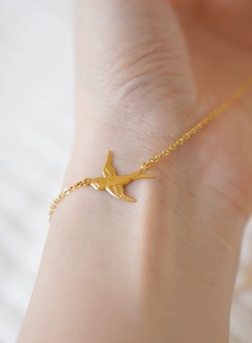 复古金色燕子项链女2025新款爆款