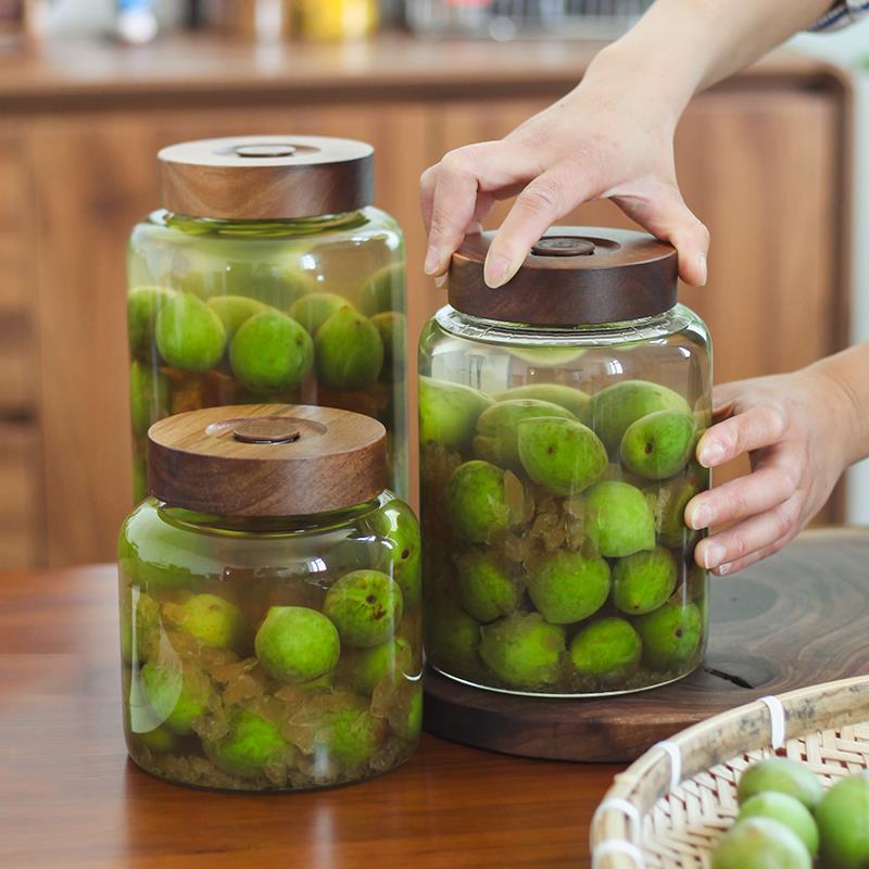 One-way discharge sparkling wine tank, bayberry green plum soaking wine bottle, food-grade fruit wine fermentation tank, glass sealed tank, wine bottle