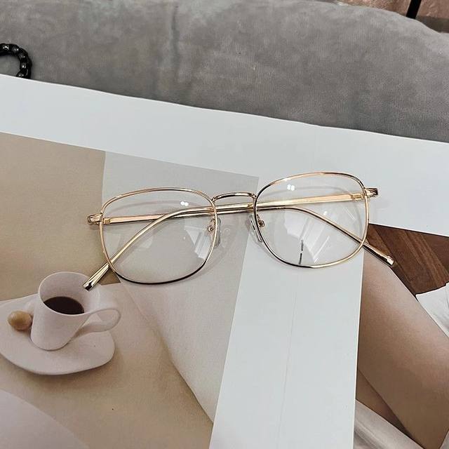 Wang Hedi's same style of gold wire myopia glasses for men, handsome, anti-blue radiation business flat light glasses retro glasses frame trend