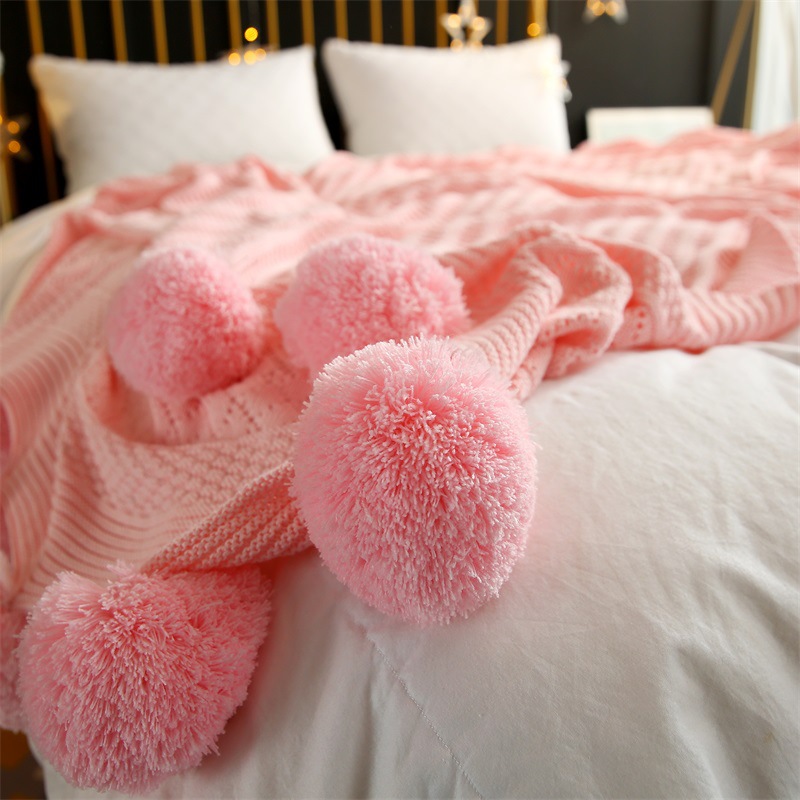 新品四季保暖棉针织毯亲肤柔软仿羊绒毛球毯子沙发午睡盖毯