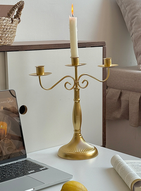 复古欧式铁艺烛台摆件家用餐桌浪漫烛光晚餐道具三头法式蜡烛台座
