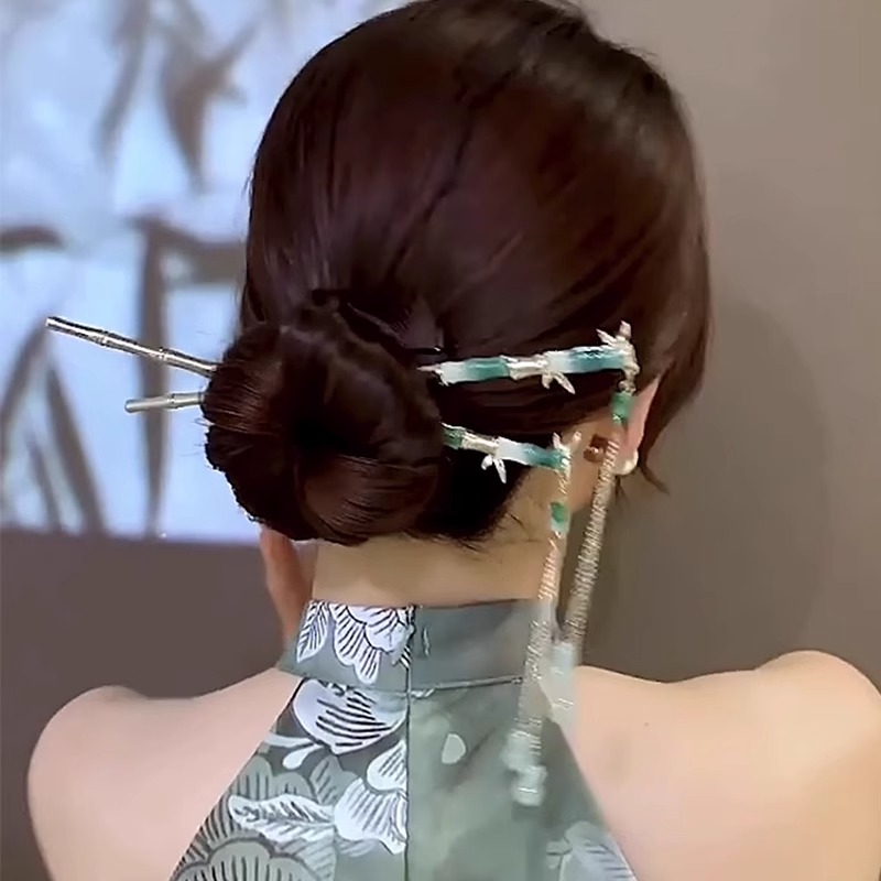 新中式发簪古风女高级感2025新款国风女童流苏步摇高端盘发玉头饰 - 图0