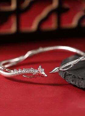 925银灵龙手镯女款龙形手镯ins小众蛇形手饰品龙年本命年生肖手链