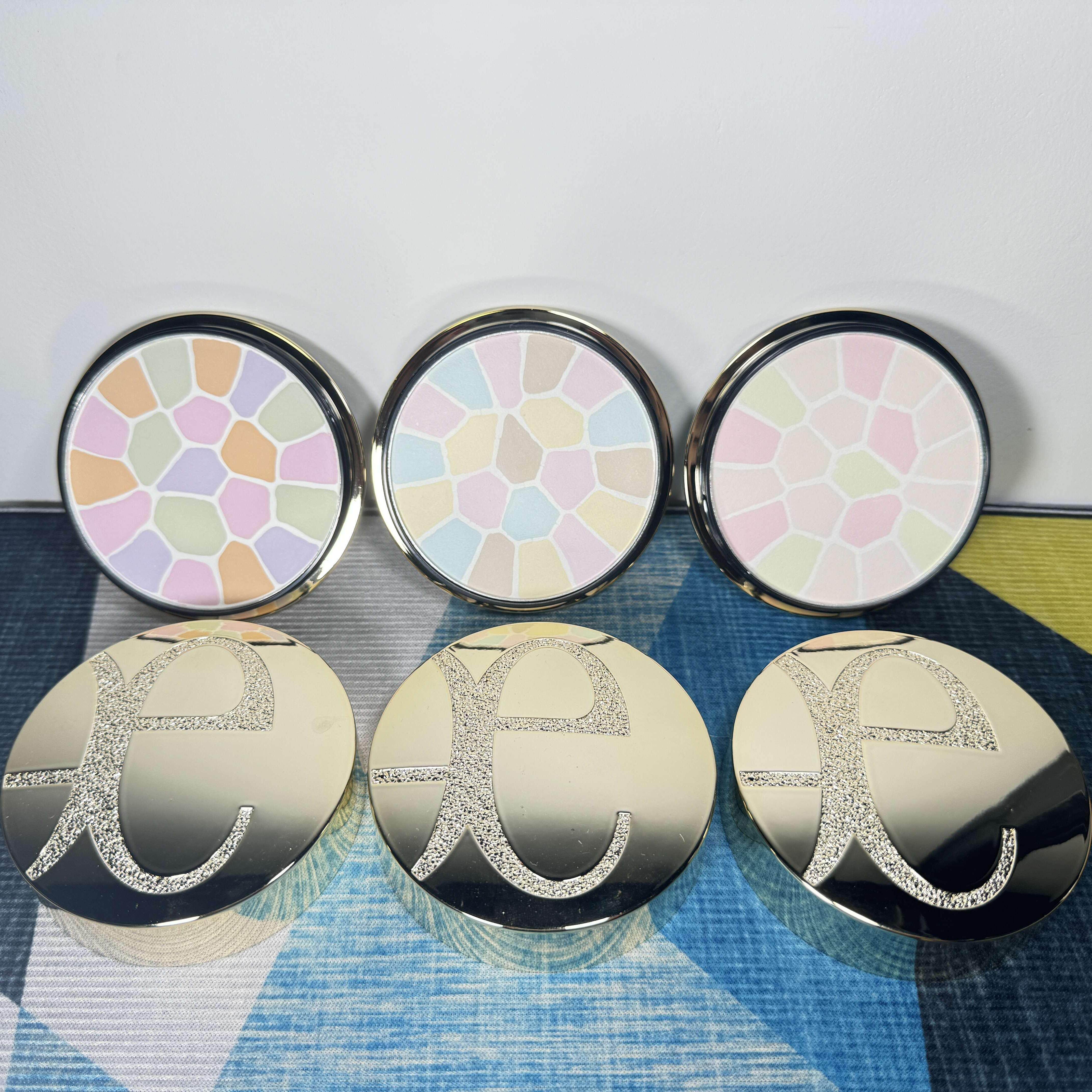 大嘴小样e大饼小样雅莉格丝4号色8号1号欢颜蜜粉饼E大饼定妆控油,淘宝优惠券,粉丝福利购,淘宝优惠卷