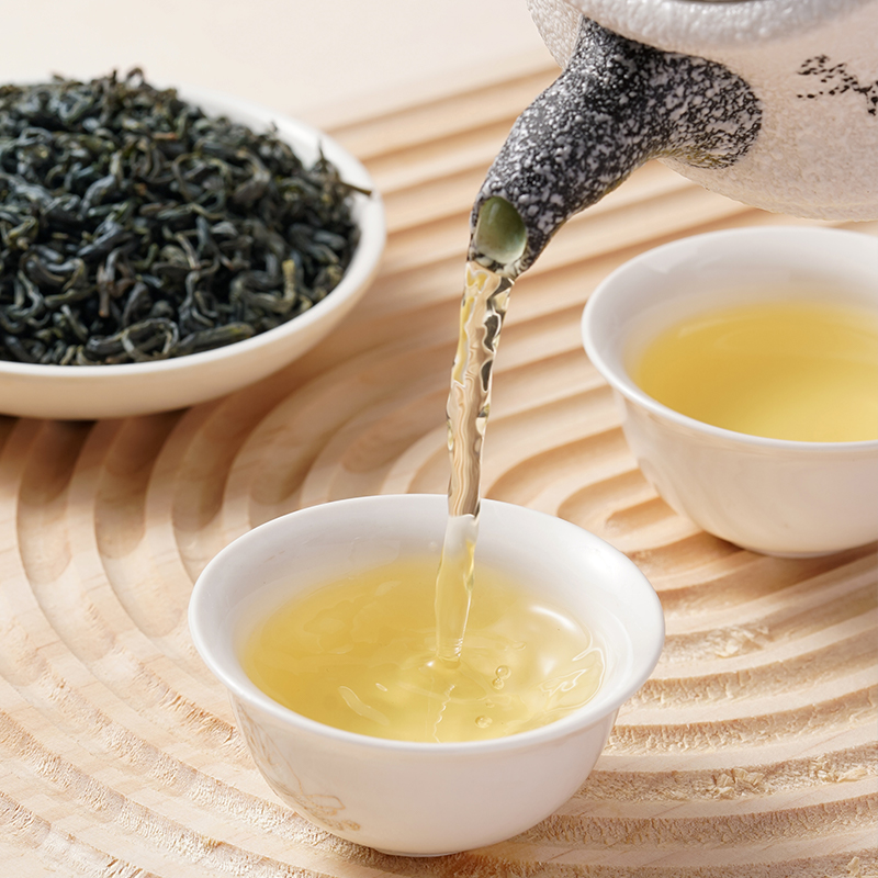 三百年婺源老茶号 黎乾昇 特级明前云雾毛峰绿茶 200g礼盒装 配手提袋 天猫优惠券折后￥118包邮（￥188-70）