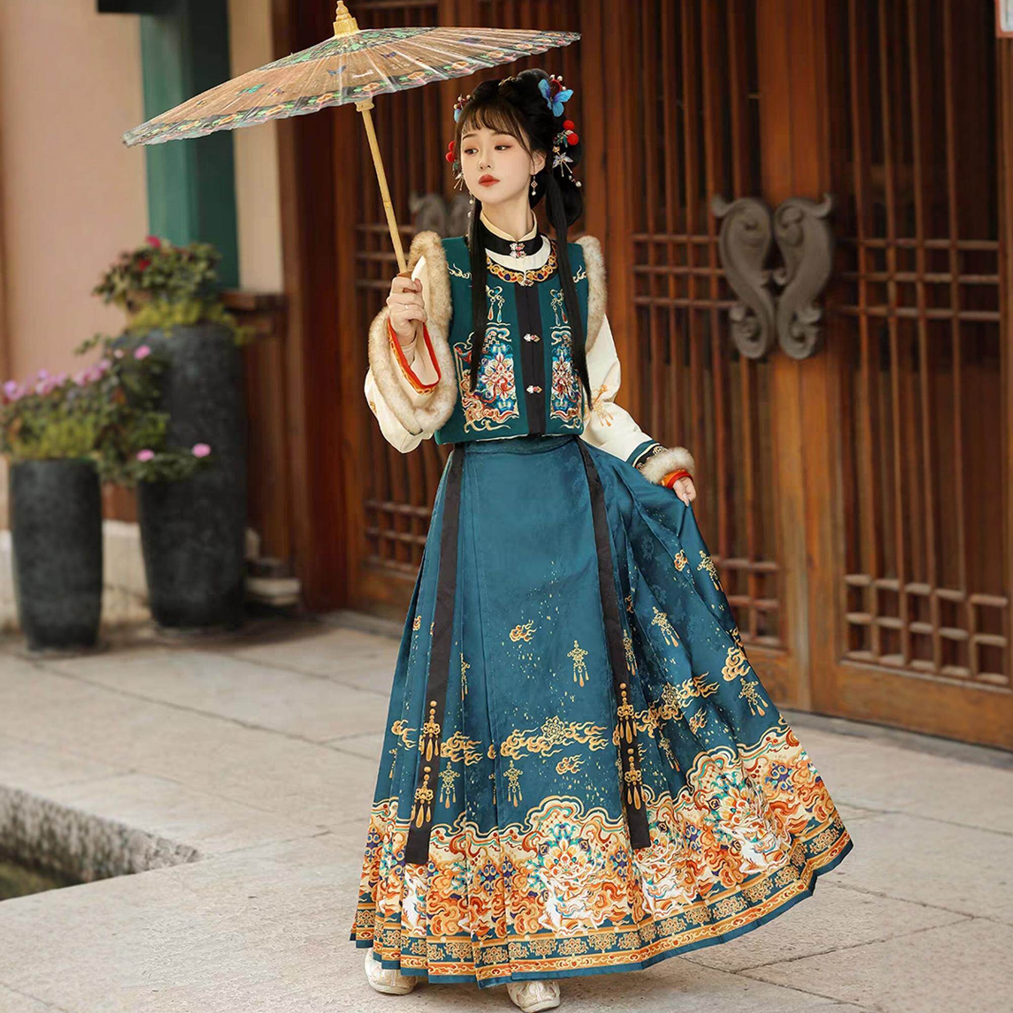 原创汉服女【鹿鼎记】明制加绒马甲新年战袍马年拜年服套装冬季款,淘宝优惠券,粉丝福利购,淘宝优惠卷