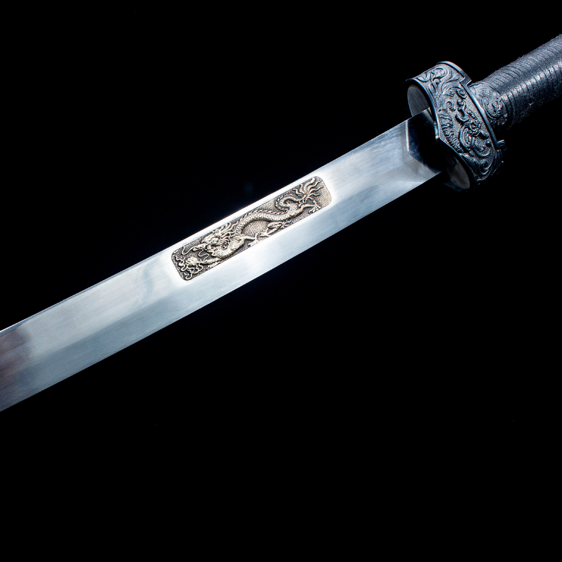 龙泉市刀剑高锰钢一体影视战刀双手刀清腰刀传统宝剑冷兵器未开刃,淘宝优惠券,粉丝福利购,淘宝优惠卷