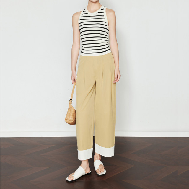 Khaki high-waisted contrast cuffed cropped casual pants