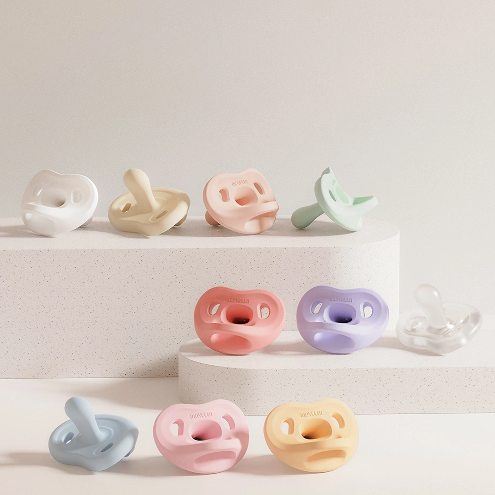 MOYUUM宝宝安抚奶嘴马卡龙硅胶婴儿0-3-6个月一岁以上防胀气带盒,淘宝优惠券,粉丝福利购,淘宝优惠卷