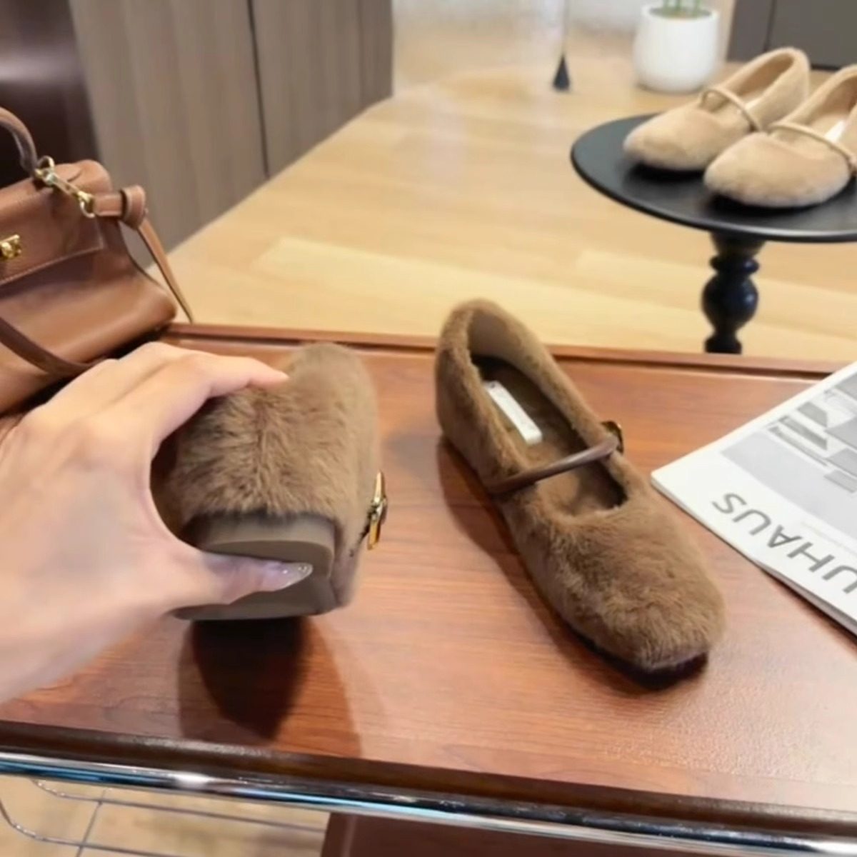 羊皮版~内增高外穿保暖浅口单鞋女小香风一字扣百搭温柔毛毛鞋子,淘宝优惠券,粉丝福利购,淘宝优惠卷