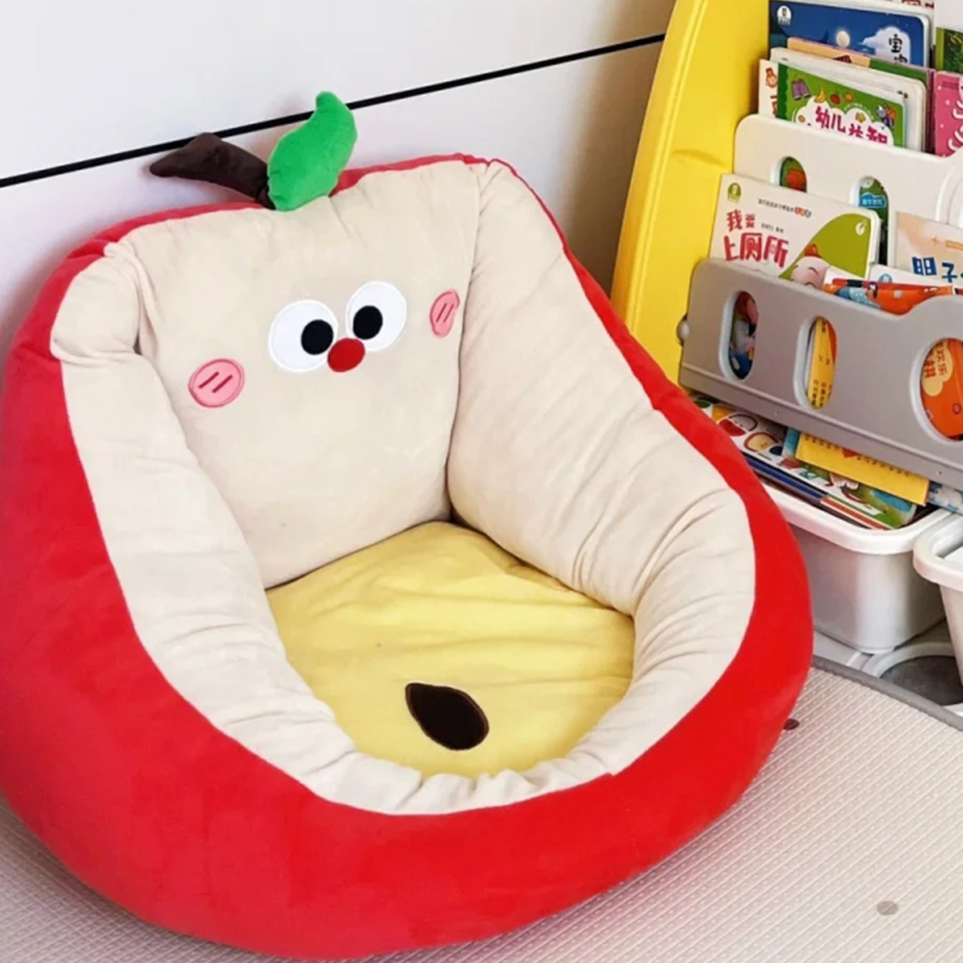Lazy little sofa cute tatami bedroom floor chair cushion bay window futon children's bedside girl's cushion