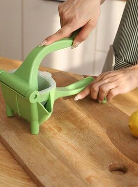 Manual Juice Squeezer PP Plastic Hand Pressure Orange