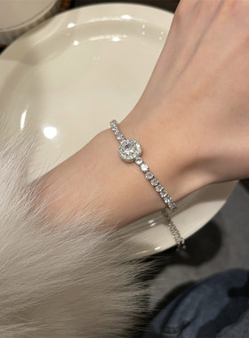 闪亮亮~满钻方块手链女2026年新