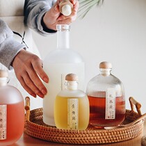 Green plum Wine Special Glass Bottle Fruit Wine Packed Bottle Wood Stopper Air Bottle Sealed Jars Dispenser Wine Container 1583