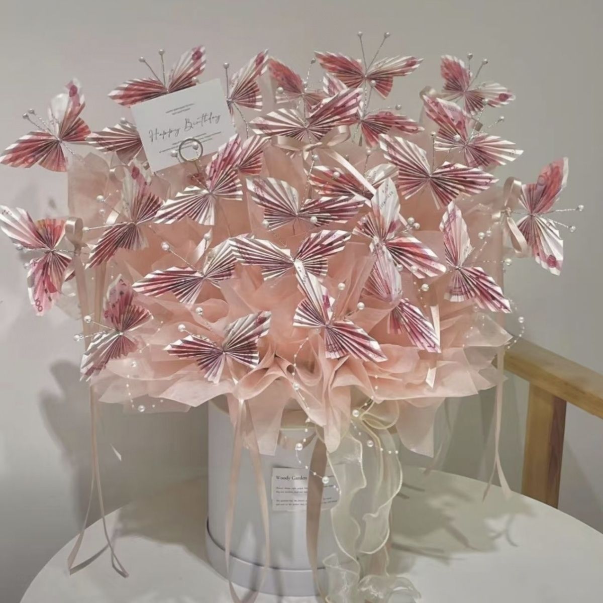 创意蝴蝶有钱花抱抱桶材料包生日礼物送情侣母亲节父亲节情人节