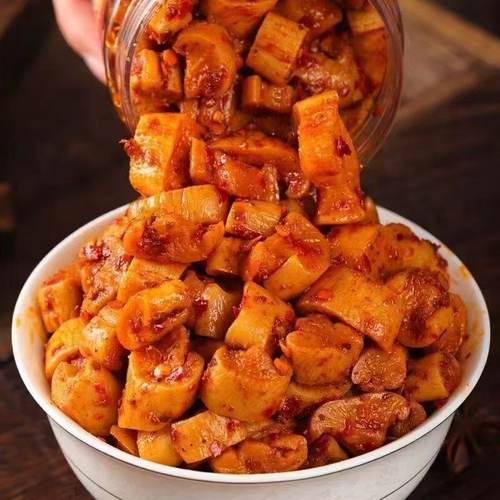 香辣萝卜干嘎嘣脆农家麻辣下饭菜下酒菜开袋即食咸菜酱菜萝卜丁 - 图2