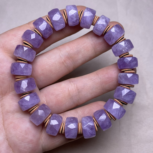 Natural antiques, jade, amethyst beads, wheel beads, straight-cut diamond beads, bracelets, necklaces, Buddhist beads, miscellaneous items