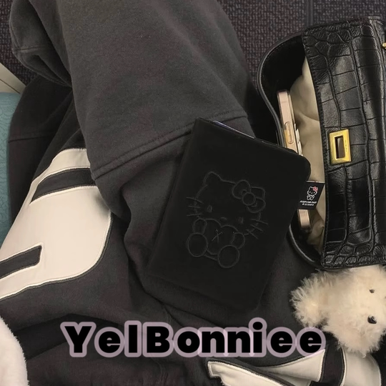 There is a comparison inside! Korean sweet face kitty passport clip