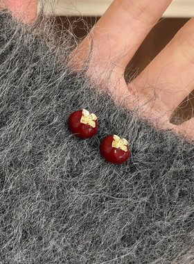 柿柿如意耳钉小众设计感红色耳饰