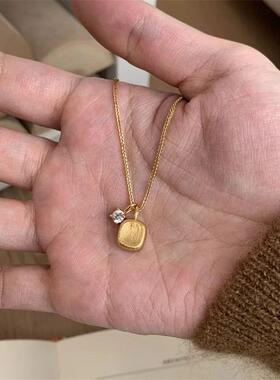 小方糖项链钛钢不掉色锁骨链女