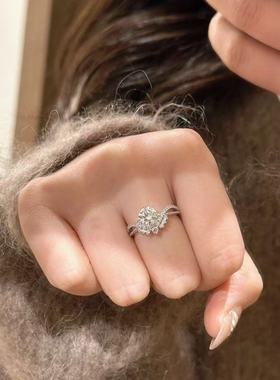 加冕皇冠鸽子蛋戒指送女友礼物