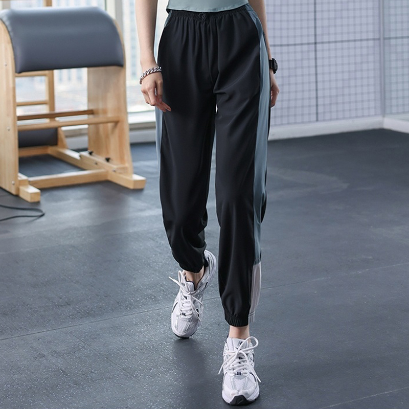 纯研社运撞色拼接动裤女