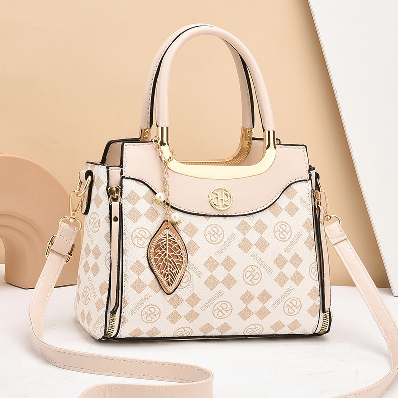 女包2025新款大气中年气质女包妈妈包高级感单肩斜挎包手提包,淘宝优惠券,粉丝福利购,淘宝优惠卷