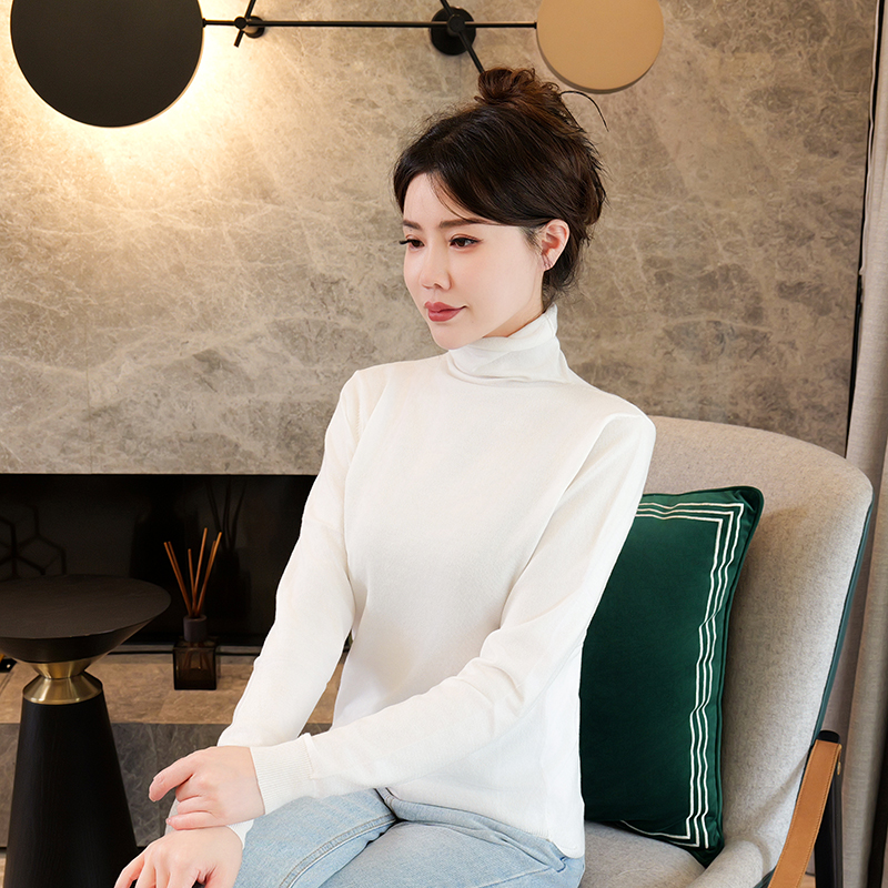2023秋冬新款堆堆领针织衫
