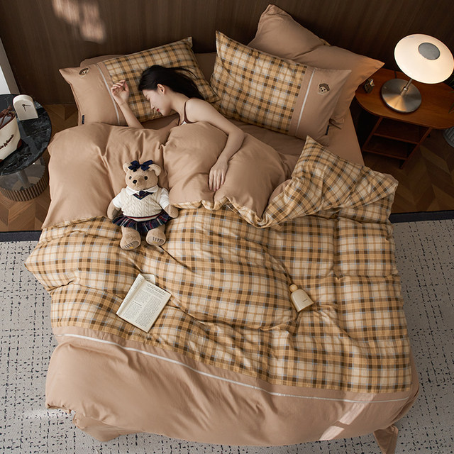 TeenieWeenie retro plaid cotton four-piece set