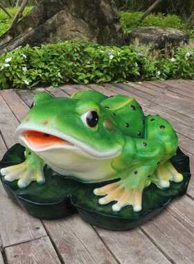 新款直销爆款户外花园水池喷水青蛙 玻璃钢雕塑仿真喷泉 装饰工艺