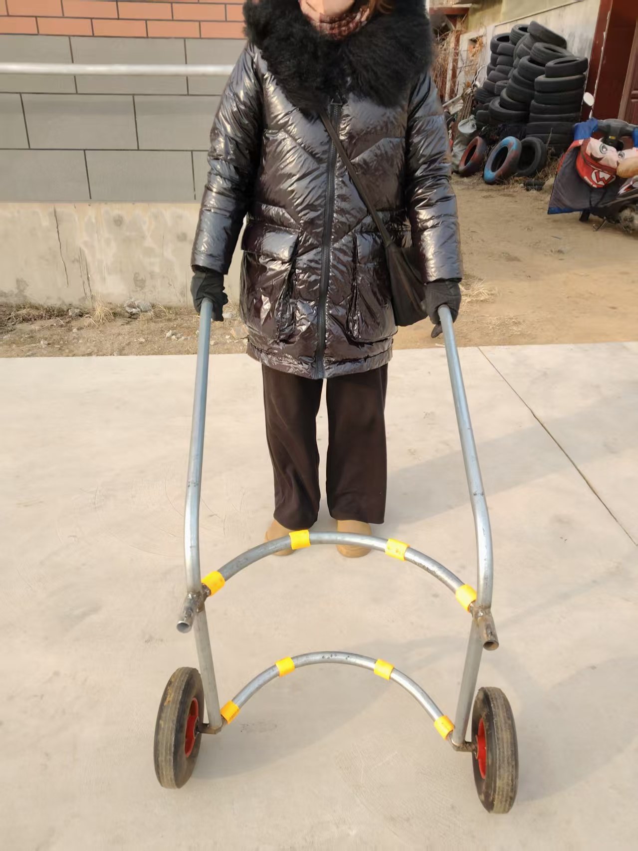 不锈钢桶木桶搬运手推车定制,淘宝优惠券,粉丝福利购,淘宝优惠卷