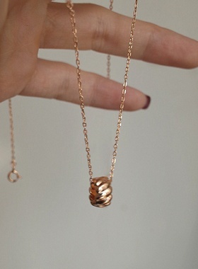 香槟金牛角包吊坠项链女法式