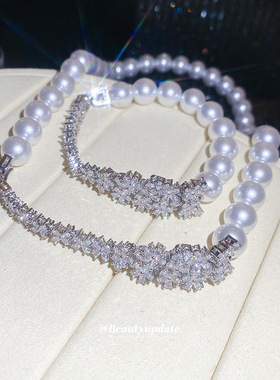 锆石奢华串珠圆形花朵珍珠项链法