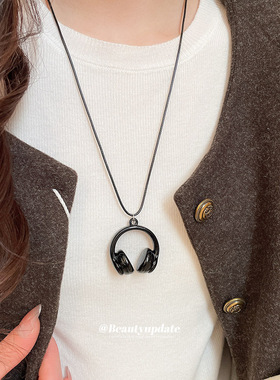 韩系ins皮革耳机吊坠项链时尚小