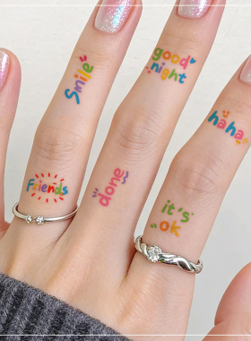 英文小图彩色纹身贴纸女tattoo可爱防水持久遮疤锁骨卡通高级感