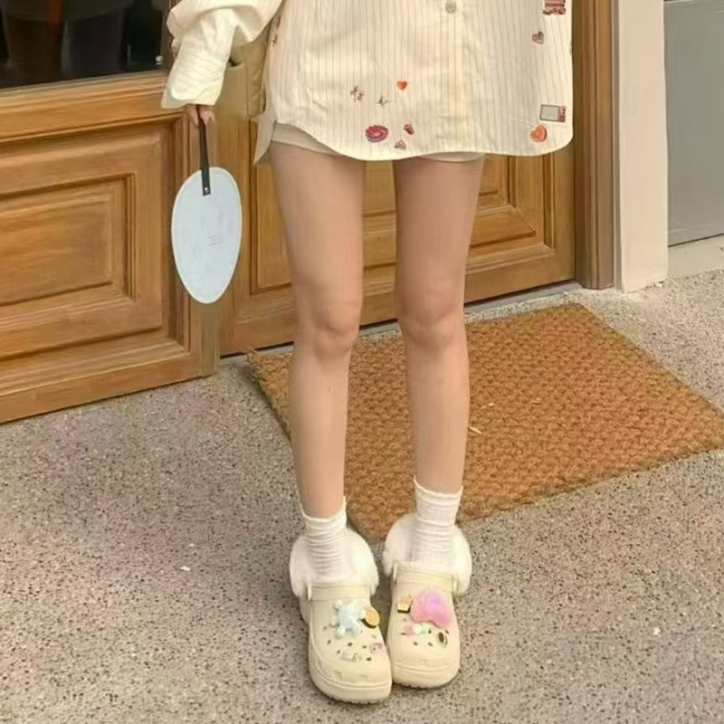 Crocs卡骆驰经典云朵暖绒洞洞鞋女鞋冬季保暖厚底暖棉拖鞋 212854 - 图2