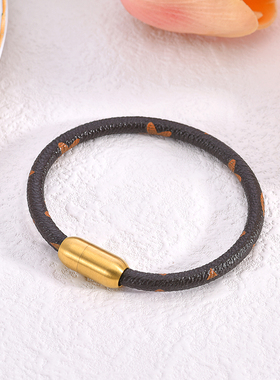 【买一赠一】马年龙鳞轻奢皮手镯百搭情侣123+234