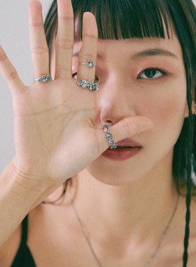 LUCA复古金属风2024新款轻奢气质纯银指环时尚个性潮流蜜蜂戒指女